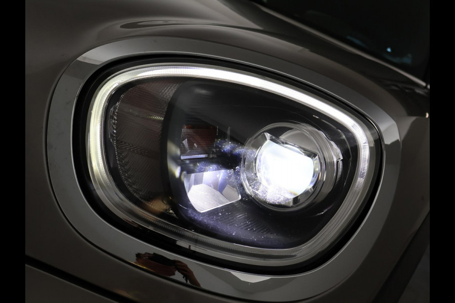 MINI Countryman 1.5 COOPER AUT. ORIG. NL CHILI + LEDER | CAMERA | HEAD-UP | LED | HARMAN/KARDON