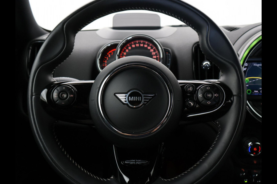 MINI Countryman 1.5 COOPER AUT. ORIG. NL CHILI + LEDER | CAMERA | HEAD-UP | LED | HARMAN/KARDON