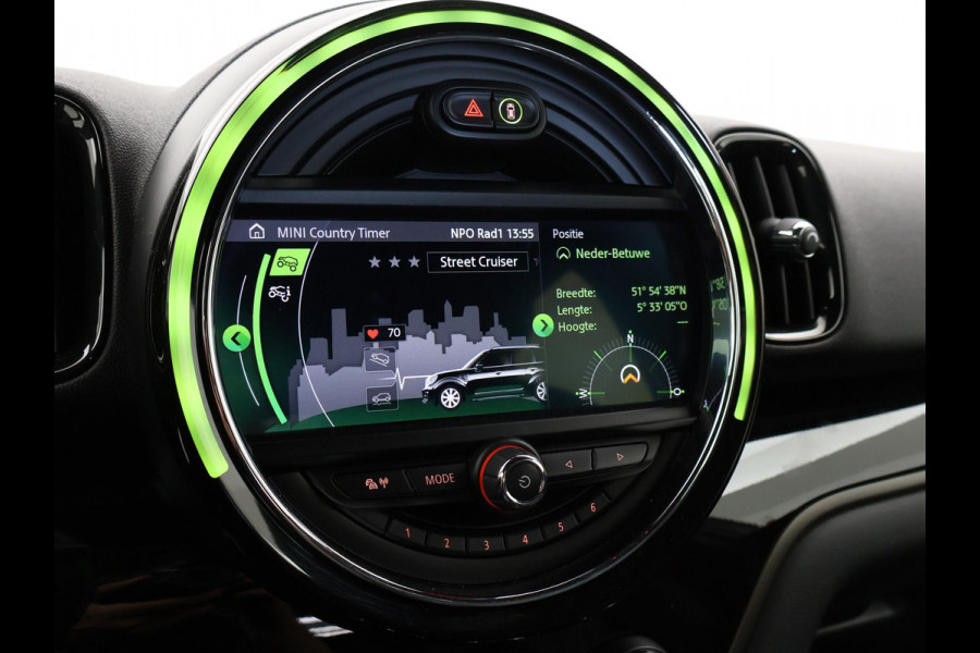 MINI Countryman 1.5 COOPER AUT. ORIG. NL CHILI + LEDER | CAMERA | HEAD-UP | LED | HARMAN/KARDON