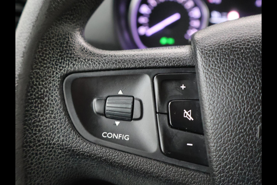 Toyota ProAce Worker 2.0 D-4D 122 PK NAVIGATOR LONG + NAVIGATIE / TREKHAAK / IMPERIAAL