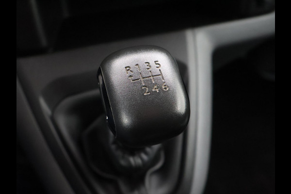 Toyota ProAce Worker 2.0 D-4D 122 PK NAVIGATOR LONG + NAVIGATIE / TREKHAAK / IMPERIAAL