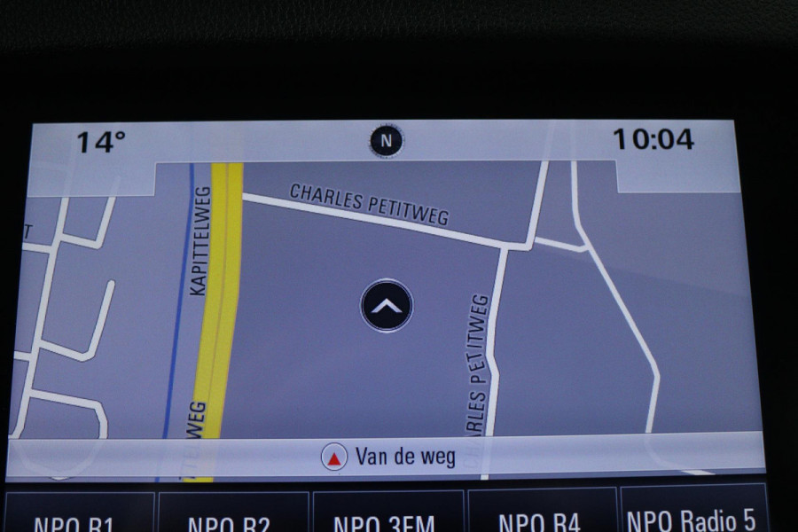 Opel Mokka X 1.4 Turbo Innovation (STOELVERWARMING, ACHTERUITRIJCAMERA, CRUISE CONTROL, PARKEERSENSOREN, NAVIGATIE)