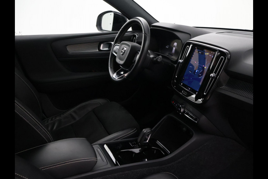 Volvo XC40 RECHARGE P8 AWD 408 PK + AFN. TREKHAAK | APPLE CARPLAY | 19 INCH | DAB | GOOGLE MAPS