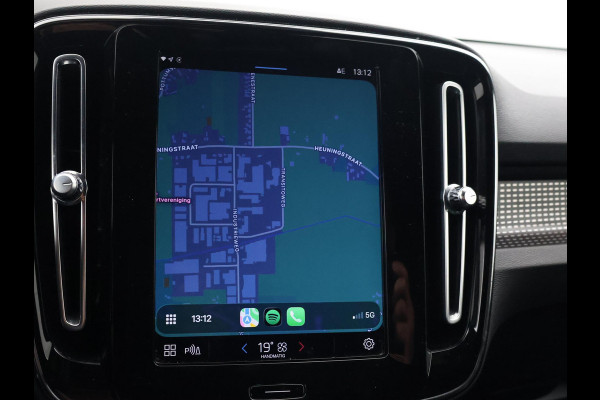 Volvo XC40 RECHARGE P8 AWD 408 PK + AFN. TREKHAAK | APPLE CARPLAY | 19 INCH | DAB | GOOGLE MAPS