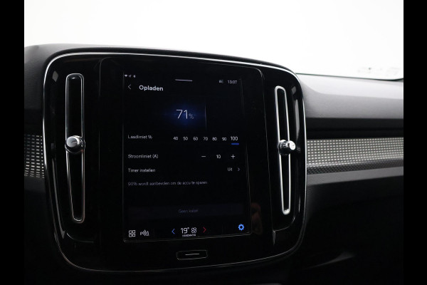 Volvo XC40 RECHARGE P8 AWD 408 PK + AFN. TREKHAAK | APPLE CARPLAY | 19 INCH | DAB | GOOGLE MAPS