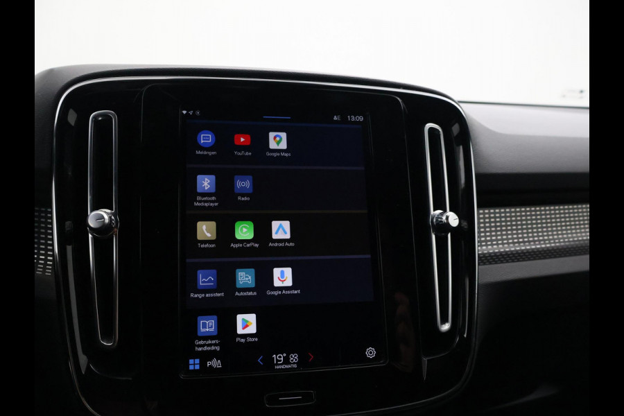 Volvo XC40 RECHARGE P8 AWD 408 PK + AFN. TREKHAAK | APPLE CARPLAY | 19 INCH | DAB | GOOGLE MAPS