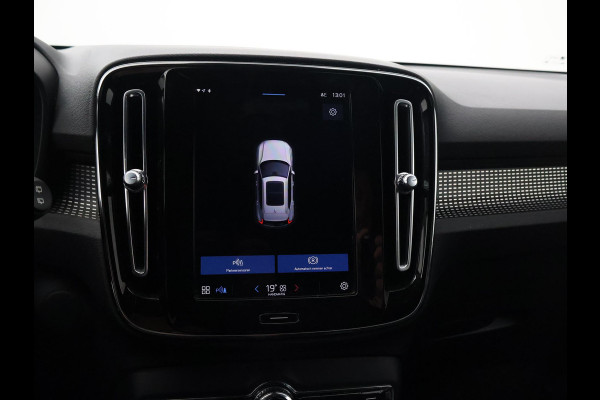 Volvo XC40 RECHARGE P8 AWD 408 PK + AFN. TREKHAAK | APPLE CARPLAY | 19 INCH | DAB | GOOGLE MAPS