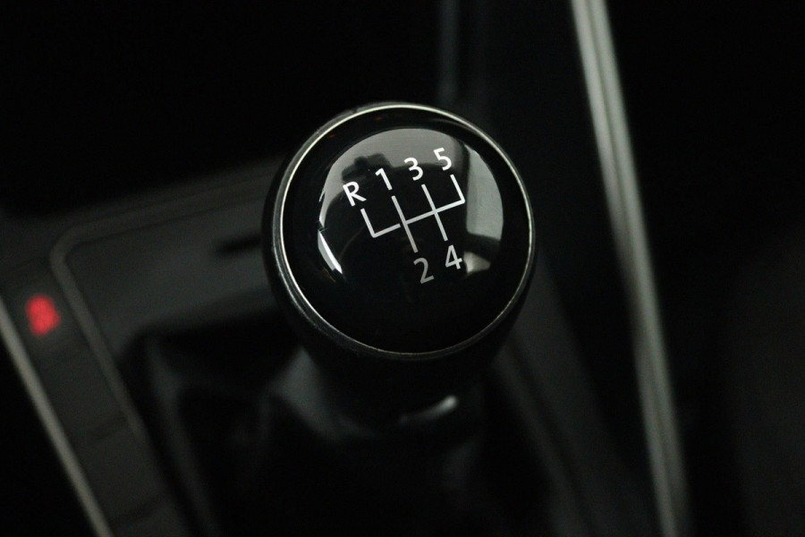 Volkswagen Polo 1.0 TSI Comfortline Business (CRUISE CONTROL ADAPTIEF, NAVIGATIE, BLUETOOTH, AIRCO)