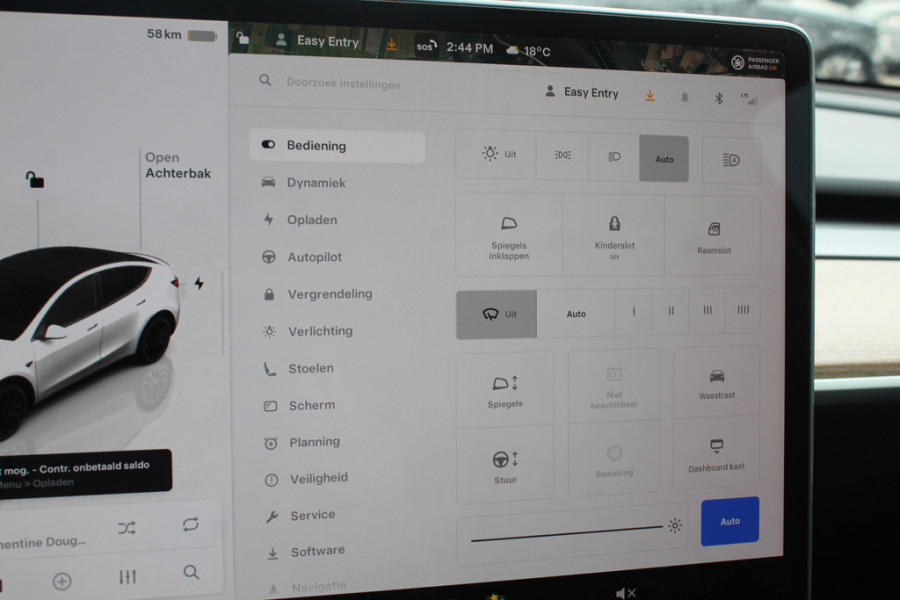 Tesla Model Y Long Range AWD 75 kWh / Autopilot / Panoramadak / Camera / Leder / 20'' / Keyless / ACC