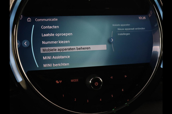 MINI Clubman 2.0 Cooper S | 192pk | Panoramadak | Leder | Trekhaak | Carplay | Navigatie | Parkeerhulp | Full LED | Verwarmde voorruit | Getint glas