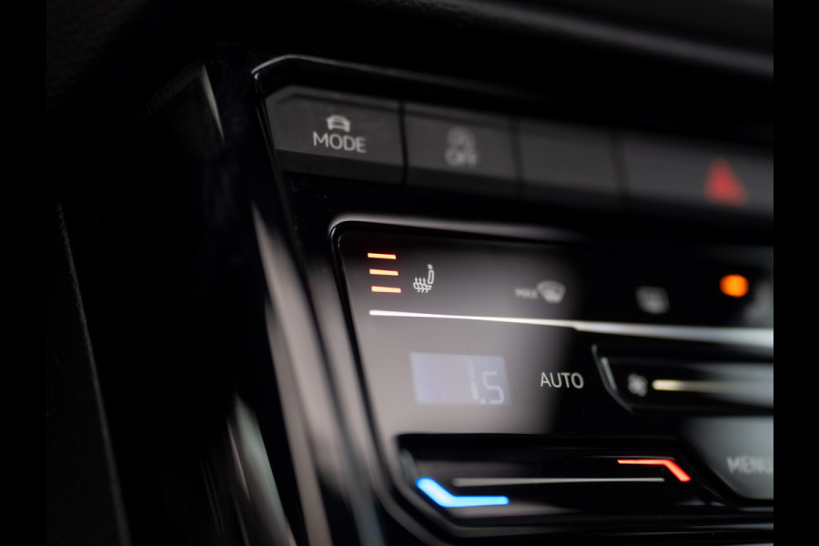 Volkswagen T-Roc 1.5 TSI R-Line Business | Beats | Panodak | IQ Light | Keyless | Side Assist | Elk. A-klep | Trekhaak afnb. | Prijs Rijklaar!!