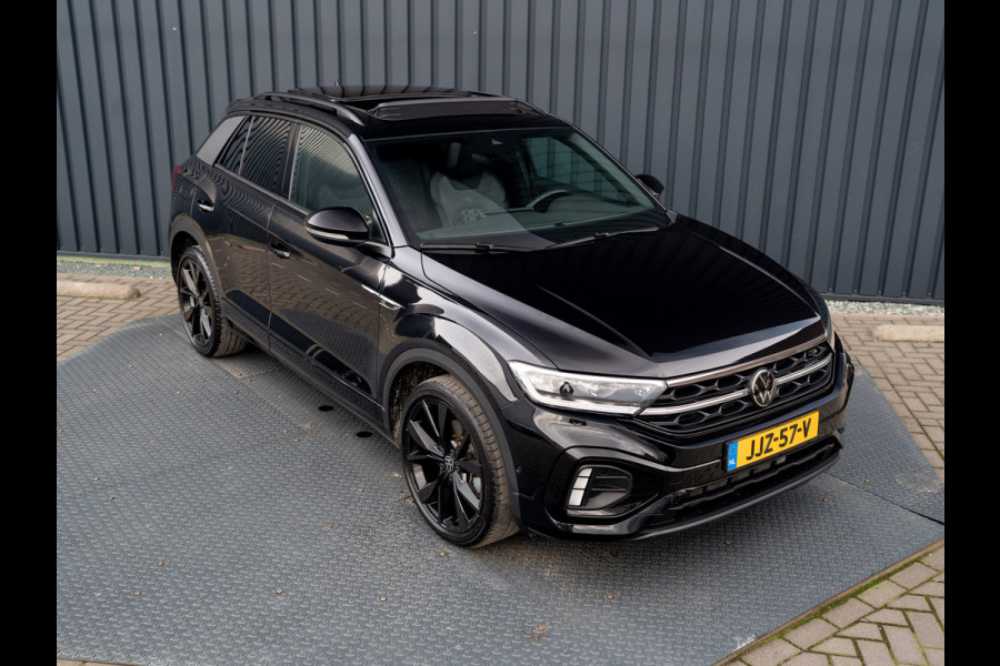 Volkswagen T-Roc 1.5 TSI R-Line Business | Beats | Panodak | IQ Light | Keyless | Side Assist | Elk. A-klep | Trekhaak afnb. | Prijs Rijklaar!!