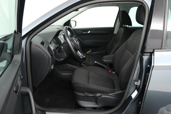 Škoda Fabia Combi 1.0 TSI Clever (TREKHAAK, SENSOREN, NAVIGATIE, STOELVERWARMING, CRUISE CONTROL)