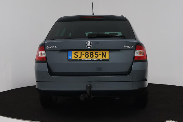 Škoda Fabia Combi 1.0 TSI Clever (TREKHAAK, SENSOREN, NAVIGATIE, STOELVERWARMING, CRUISE CONTROL)