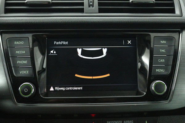 Škoda Fabia Combi 1.0 TSI Clever (TREKHAAK, SENSOREN, NAVIGATIE, STOELVERWARMING, CRUISE CONTROL)