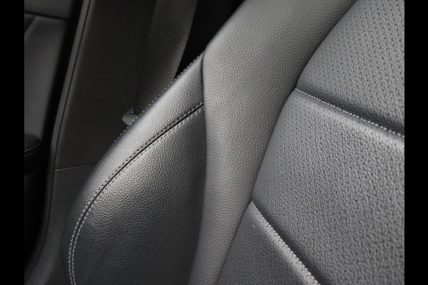 Mercedes-Benz C-Klasse Estate 180 156 PK AUT. AMG SPORT + CAMERA | LEDER | LED | 18 INCH