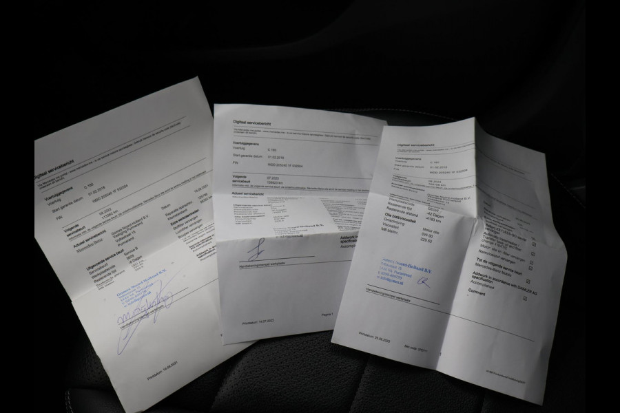 Mercedes-Benz C-Klasse Estate 180 156 PK AUT. AMG SPORT + CAMERA | LEDER | LED | 18 INCH