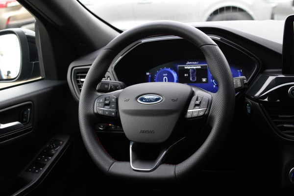 Ford Kuga 1.5 EcoBoost ST-Line X | Stoel + Stuurverwarming | Adaptive Cruise Control | Climate Control | Navigatie | 19'' Lichtmetalen Velgen |