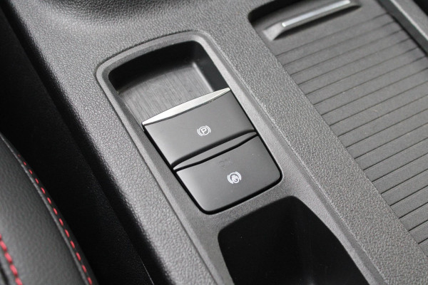 Ford Kuga 1.5 EcoBoost ST-Line X | Stoel + Stuurverwarming | Adaptive Cruise Control | Climate Control | Navigatie | 19'' Lichtmetalen Velgen |