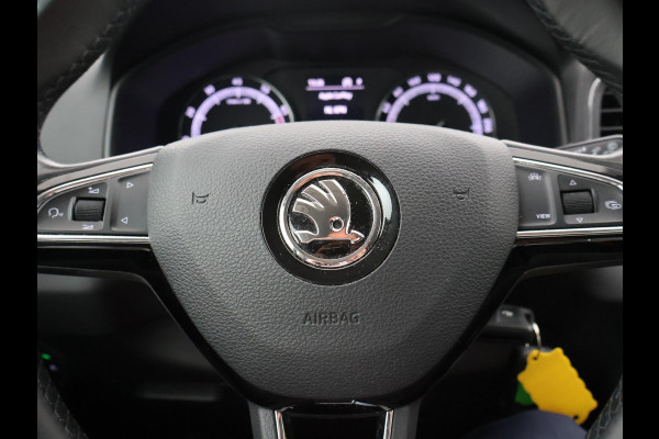 Škoda Karoq 1.5 TSI ACT 150 PK AUT. + APPLE CARPLAY | ANDROID | STOELVERWARMING