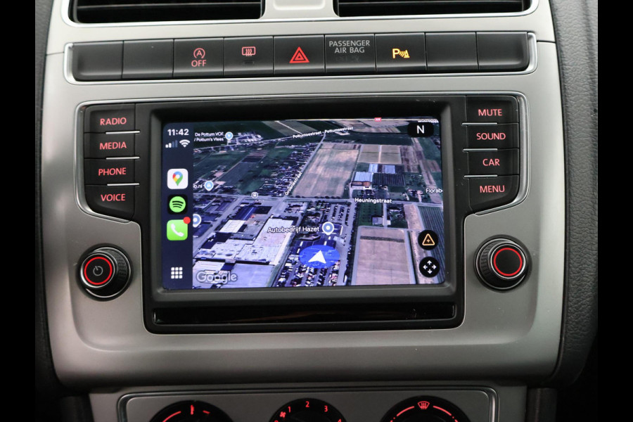 Volkswagen Polo 1.0 TSI BLUEMOTION 5-DEURS *66.769 KM* + TREKHAAK | APPLE CARPLAY | PDC