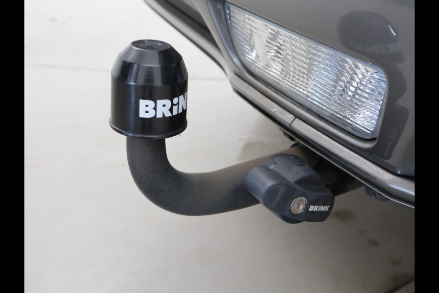 Suzuki Vitara 1.5 HYBRID AUT. ALLGRIP 4WD STYLE + TREKHAAK | ADAPTIVE CRUISE | CAMERA | STOELVERW. | NAVIGATIE