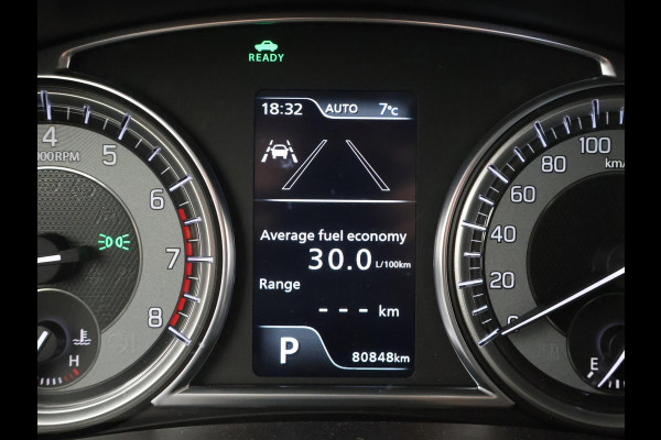 Suzuki Vitara 1.5 HYBRID AUT. ALLGRIP 4WD STYLE + TREKHAAK | ADAPTIVE CRUISE | CAMERA | STOELVERW. | NAVIGATIE