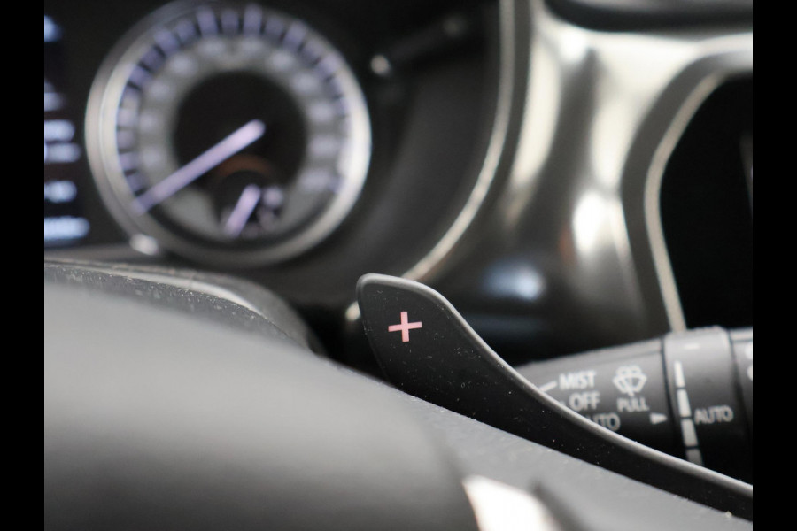 Suzuki Vitara 1.5 HYBRID AUT. ALLGRIP 4WD STYLE + TREKHAAK | ADAPTIVE CRUISE | CAMERA | STOELVERW. | NAVIGATIE