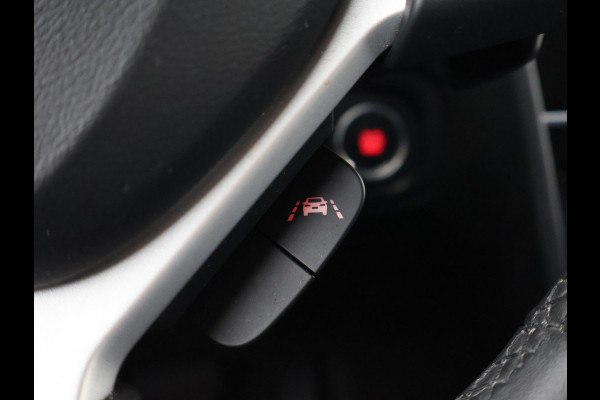 Suzuki Vitara 1.5 HYBRID AUT. ALLGRIP 4WD STYLE + TREKHAAK | ADAPTIVE CRUISE | CAMERA | STOELVERW. | NAVIGATIE