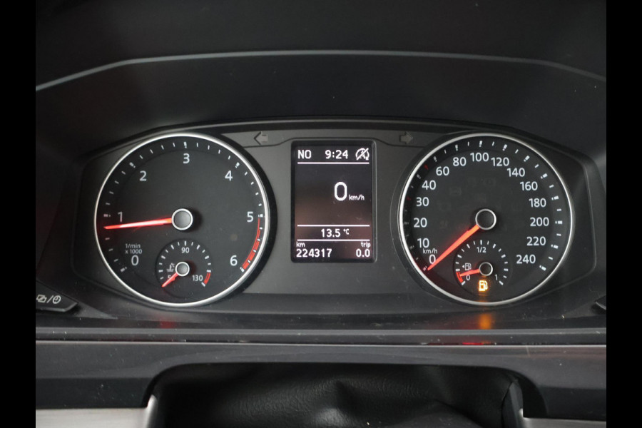 Volkswagen Transporter 2.0 TDI 150 PK DSG AUT. + APPLE CARPLAY | DAB | CRUISE CONTROL