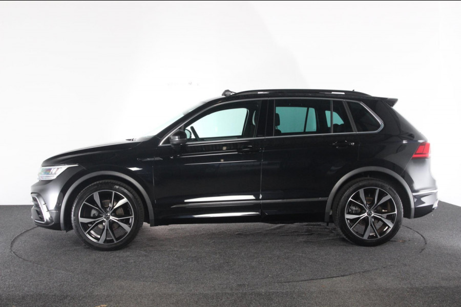 Volkswagen Tiguan 1.5 TSI R-Line | panoramadak | trekhaak.