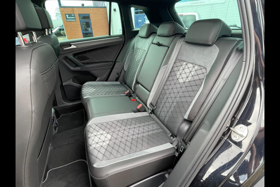 Volkswagen Tiguan 1.5 TSI R-Line | panoramadak | trekhaak.