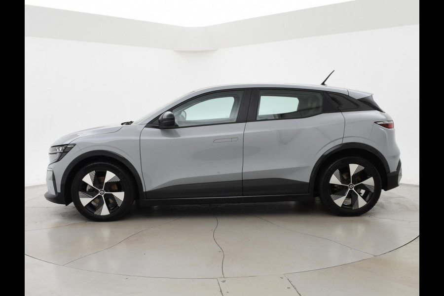 Renault Mégane E-Tech EV60 220 PK OPTIMUM CHARGE EVOLUTION *GRIS RAFALE* + CAMERA | CARPLAY