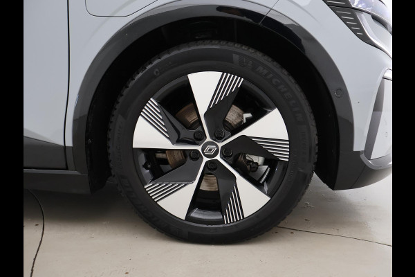 Renault Mégane E-Tech EV60 220 PK OPTIMUM CHARGE EVOLUTION *GRIS RAFALE* + CAMERA | CARPLAY