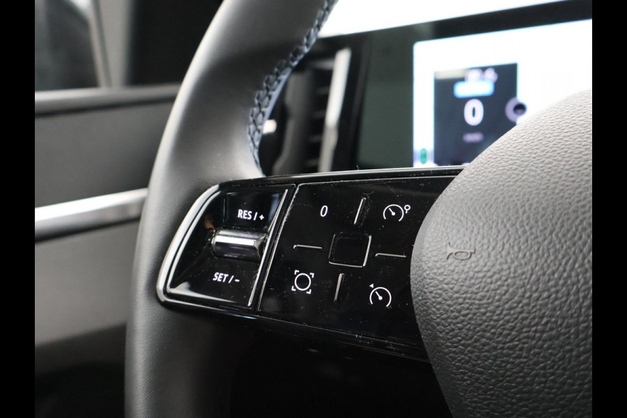 Renault Mégane E-Tech EV60 220 PK OPTIMUM CHARGE EVOLUTION *GRIS RAFALE* + CAMERA | CARPLAY