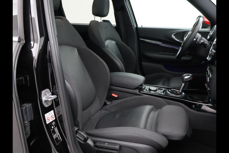 MINI Clubman S 2.0 JOHN COOPER WORKS JCW ALL4 231 PK AUT. + PANORAMA / CAMERA / CARPLAY