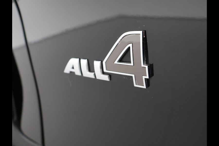 MINI Clubman S 2.0 JOHN COOPER WORKS JCW ALL4 231 PK AUT. + PANORAMA / CAMERA / CARPLAY