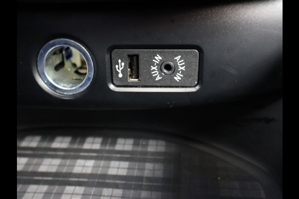 MINI Clubman S 2.0 JOHN COOPER WORKS JCW ALL4 231 PK AUT. + PANORAMA / CAMERA / CARPLAY