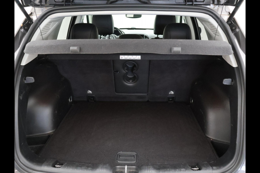 Jeep Compass 2.0 MULTIJET DIESEL 4X4 LIMITED + 1900 KG TREKHAAK | APPLE CARPLAY