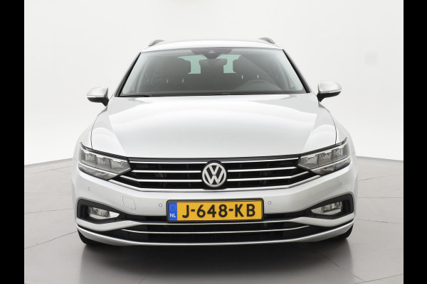 Volkswagen Passat Variant 1.5 TSI 150 PK DSG AUT. + WEGKL. TREKHAAK | 19 INCH LMV | ADAPTIVE CRUISE | APPLE CARPLAY | LED