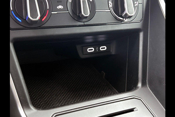 Volkswagen Polo 1.0 CAMERA | CARPLAY | VIRTUAL | CRUISE