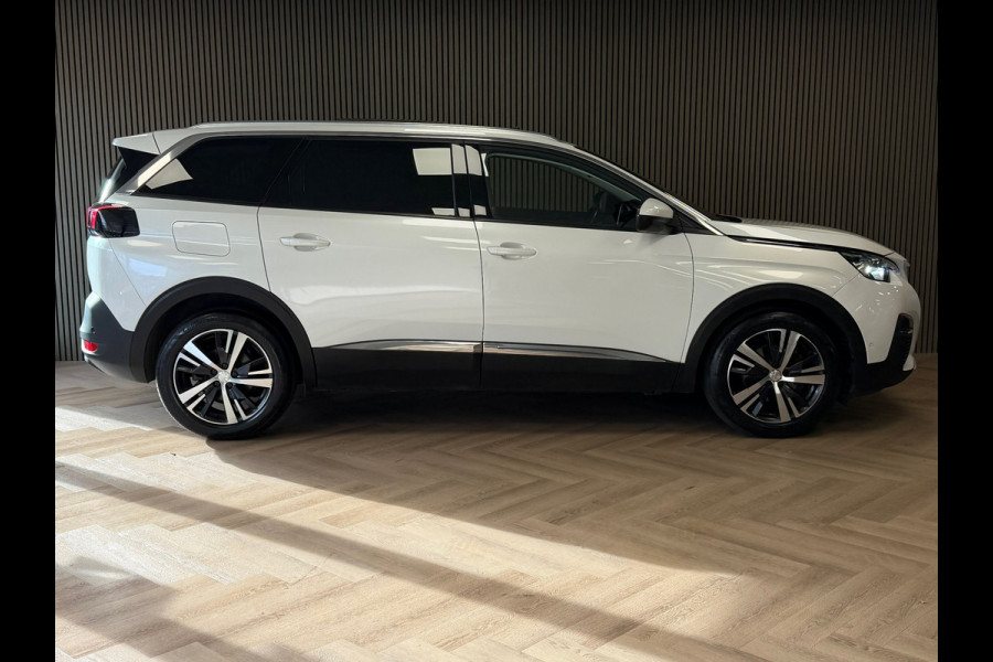 Peugeot 5008 1.2 PureTech Allure 7PERS. AUT. PANO CAMERA NAVI LEDER CRUISE APPLE CARPLAY STOELMASSAGE