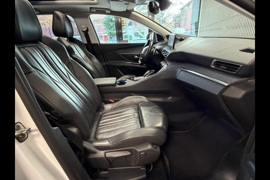 Peugeot 5008 1.2 PureTech Allure 7PERS. AUT. PANO CAMERA NAVI LEDER CRUISE APPLE CARPLAY STOELMASSAGE
