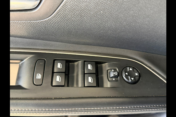 Peugeot 5008 1.2 PureTech Allure 7PERS. AUT. PANO CAMERA NAVI LEDER CRUISE APPLE CARPLAY STOELMASSAGE