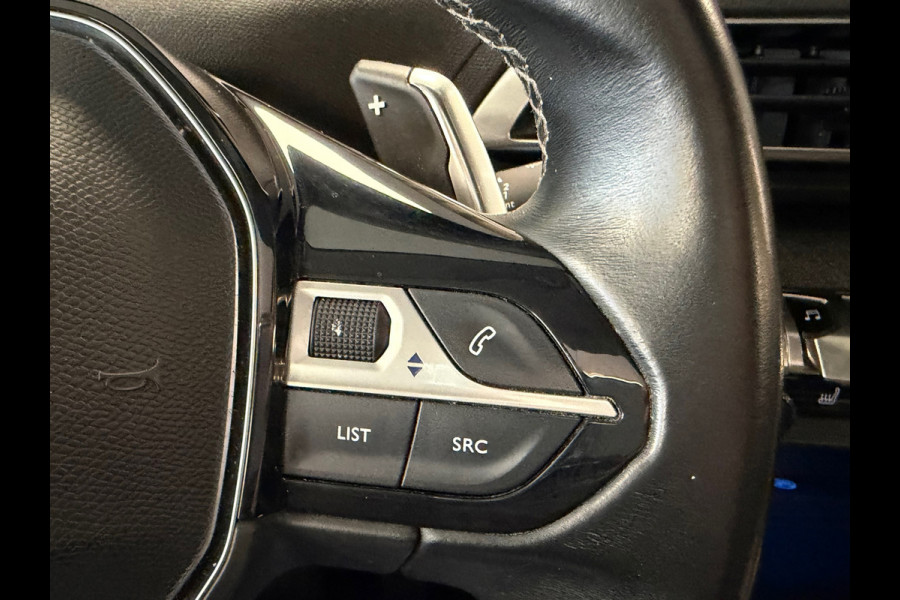 Peugeot 5008 1.2 PureTech Allure 7PERS. AUT. PANO CAMERA NAVI LEDER CRUISE APPLE CARPLAY STOELMASSAGE