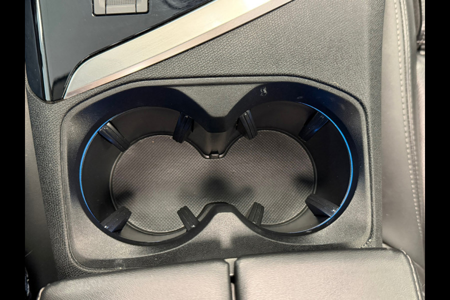 Peugeot 5008 1.2 PureTech Allure 7PERS. AUT. PANO CAMERA NAVI LEDER CRUISE APPLE CARPLAY STOELMASSAGE