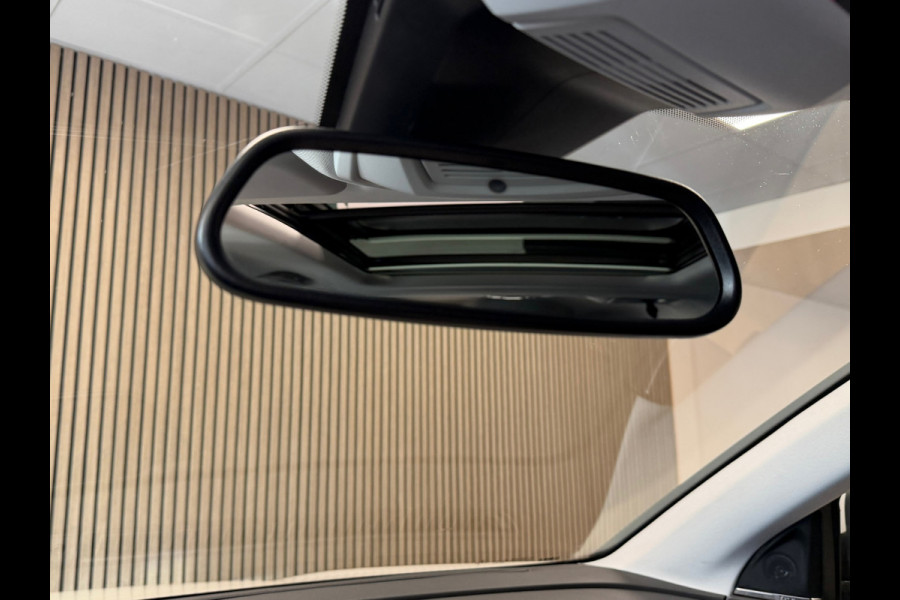 Peugeot 5008 1.2 PureTech Allure 7PERS. AUT. PANO CAMERA NAVI LEDER CRUISE APPLE CARPLAY STOELMASSAGE