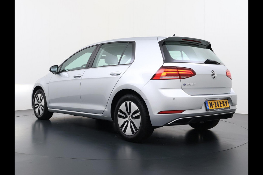 Volkswagen e-Golf e-Golf WARMTEPOMP| DODE HOEK| APPLE CARPLAY/ ANDROID AUTO| DIG. DASH | CAMERA| STOELVERW. |