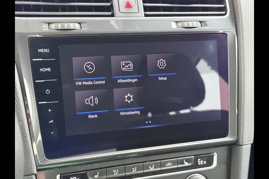 Volkswagen e-Golf e-Golf WARMTEPOMP| DODE HOEK| APPLE CARPLAY/ ANDROID AUTO| DIG. DASH | CAMERA| STOELVERW. |