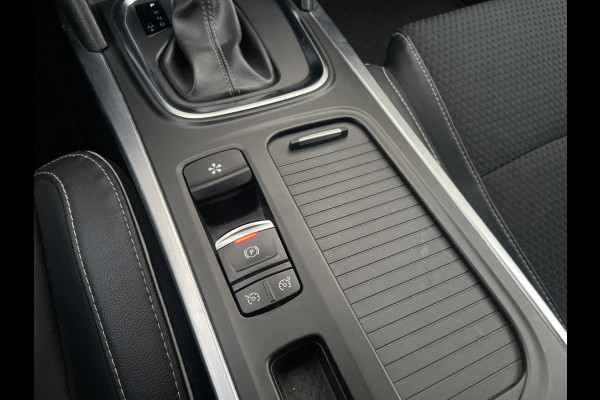 Renault MEGANE Estate 1.3 TCe Bose 163pk | Trekhaak | Camera | Carplay | Navi | Climate